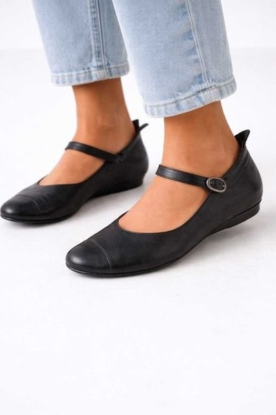 Women Think Heels Black Leather 42