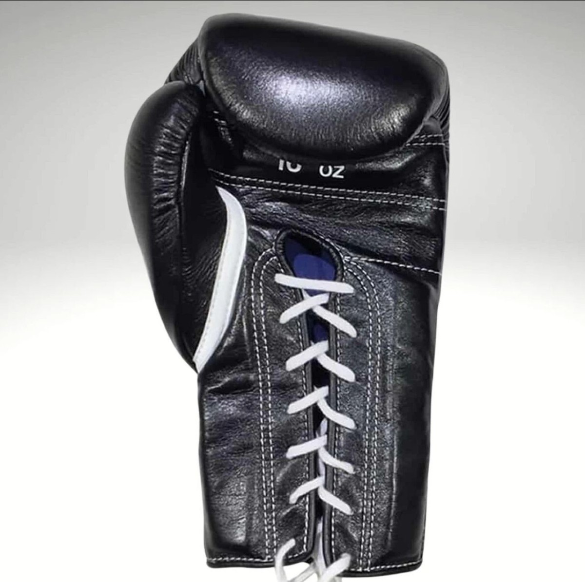 ボクシング Winning boxing gloves 8oz black Black Winning Boxing Gloves – 8oz to 16oz Lace-Up Training
