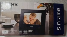 Sony S-Frame 7 Digital Photo Frame (DPF-D710)...