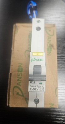 Danson Elegant E-DLY2132 32 Amp einpolig B Curve 30mA 6kA 230V Typ A RCBO