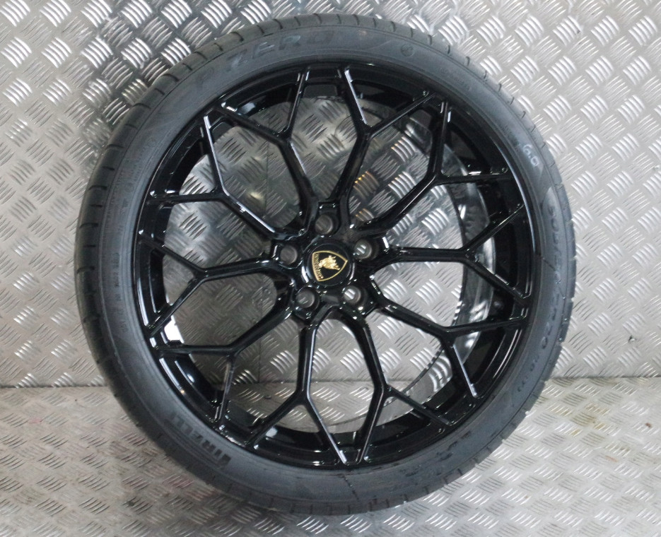 20” Lamborghini Huracan Performante Wheels & Tires Set Black OEM 305/30/20