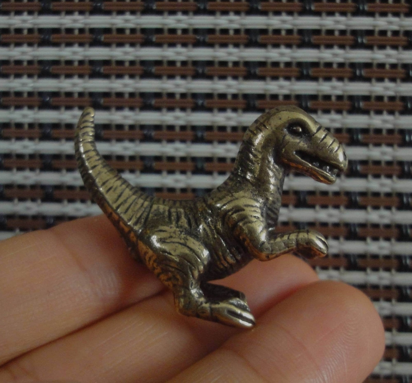 Vintage Style Solid Brass Cute Little Dinosaur Figurine Statue for Home Decor