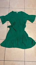 Eshy Women's Green Solid Wrap Midi Dress V-Neck Flutter Sleeve Chiffon M