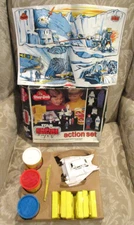 PLAY-DOH STAR WARS EMPIRE STRIKES BACK ACTION SET # 21570, COMPLETE