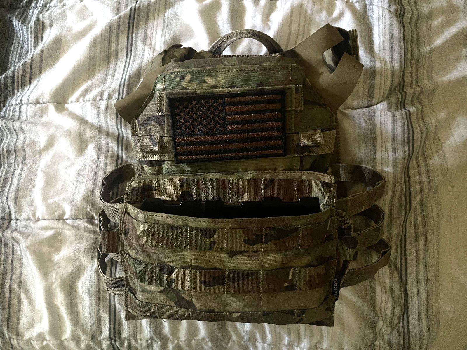 Repro Crye JPC 2.0 - Multicam - Small - Placard Included - (Airsoft)