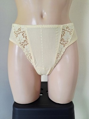 PRIMA DONNA STRING GRÖSSE 38 MODELL NOMADE FARBE BANANE