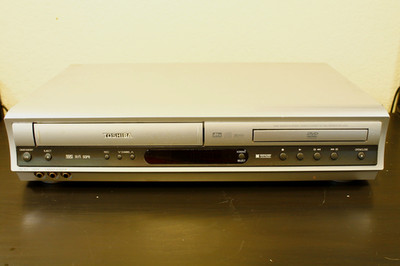 DVDプレーヤー TOSHIBA Toshiba SD-V391 DVD VCR Combo Recorder Player Tested Working No
