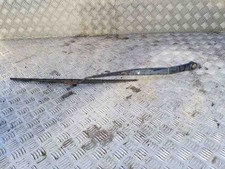 KIA SPORTAGE V NQ5 Scheibenwischer vorne 1.7 Diesel / Elektro 169kw 26164088