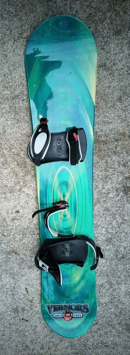 burton ginger 141 snowboard Gender Neutral Good Company Camber | Snowboards True Twin Freedom Twin Shape and flex are perfectly symmetrical for a balanced ride that lets you spin and stomp as you like Burton - ginger 2008