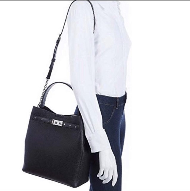 michael kors addison