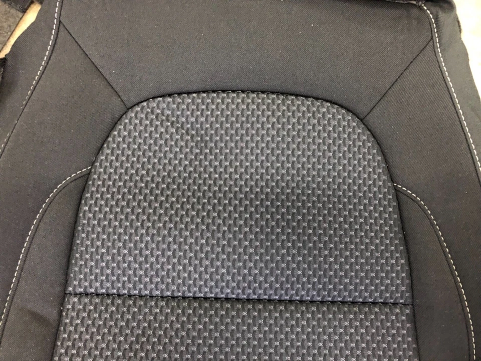 FUNDAS DE ASIENTO DE TELA ORIGINALES DE FÁBRICA OEM 2021 2022 GMC ACADIA Foto 3 de 4