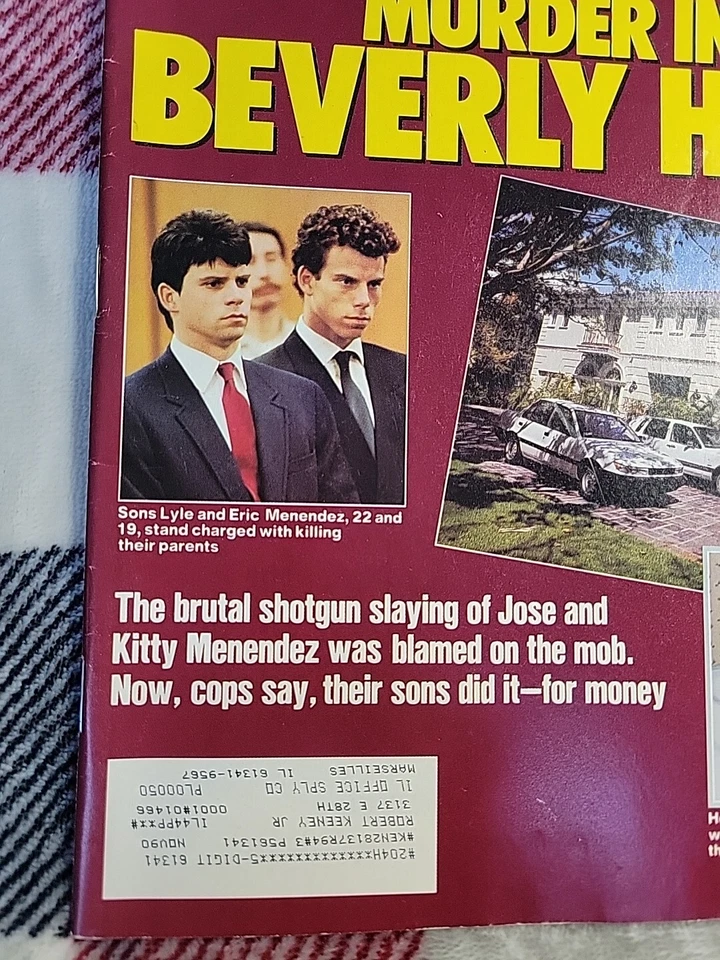 People Magazine March 26 1990 The Menendez Brothers ~Murder in Beverly Hills - Image 3 of 4