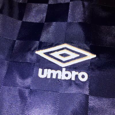 Veste Umbro Bleu Zip Homme Taille L - Neuf Avec étiquettes, Style Sport Soccer, Prix Neuf $70