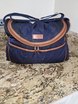 Schöne dunkelblaue Gucci Babytasche perfekte Größe in gutem Zustand 