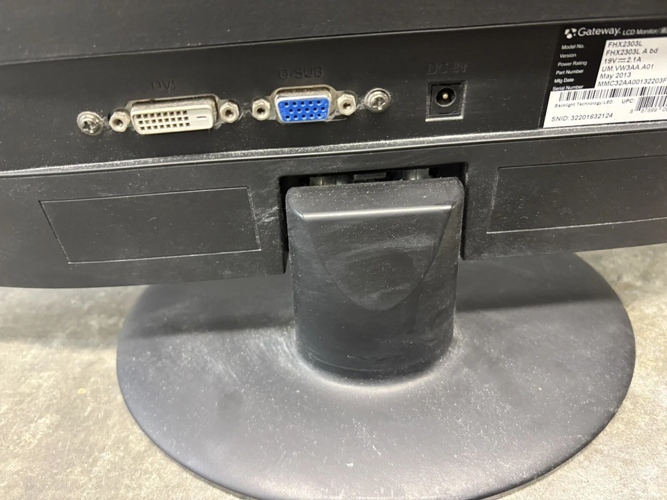 GATEWAY FHX2303L 23-inch LCD Monitor Stereo Speakers (NO POWER BRICK) - Image 3 of 4