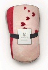 VICTORIA'S SECRET SHERPA FLEECE BLANKET HEARTS PINK THROW VALENTINES DAY 50"x60"