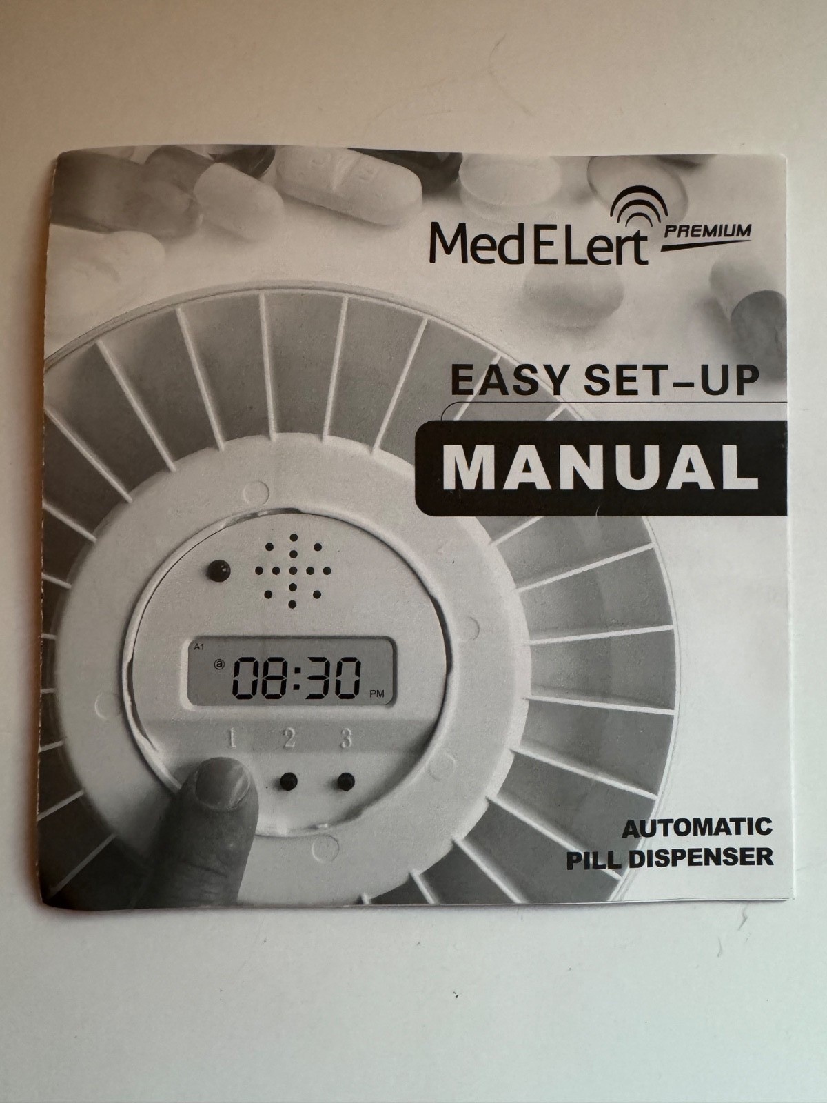 Med-E-Lert Premium Locking Automatic Pill Dispenser 6 Alarms wClear & Solid Top