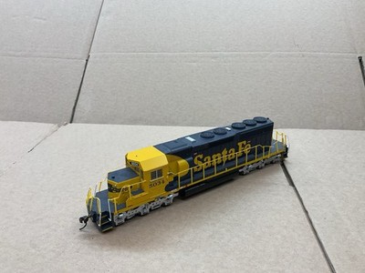 BACHMANN HO-SPUR DIESELLOK SD40-2 SANTE FE GELB & BLAU N.5034 SCHÖN!