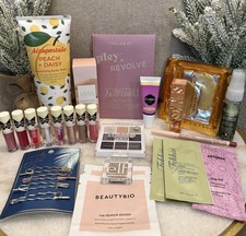 Mixed Lot Deluxe Full Size  Travel 25pc Skincare Makeup Haircare Beauty Bundle