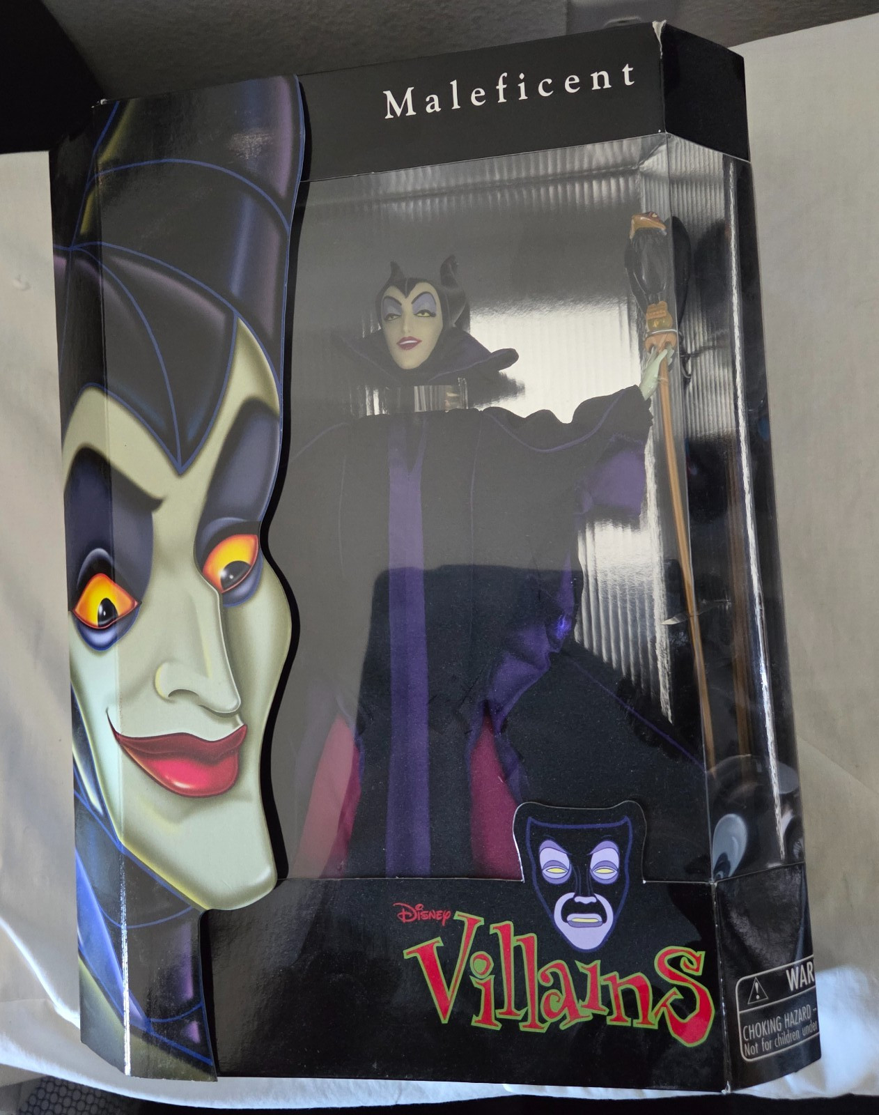 Disney Villains - Maleficent Doll - Disney Exclusive 88011 -