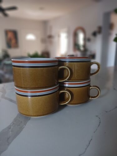 4 Vintage Keramikbecher 1970er Jahre Suppe/Chili Becher braun mit Streifen und Griffen - Bild 1 von 7