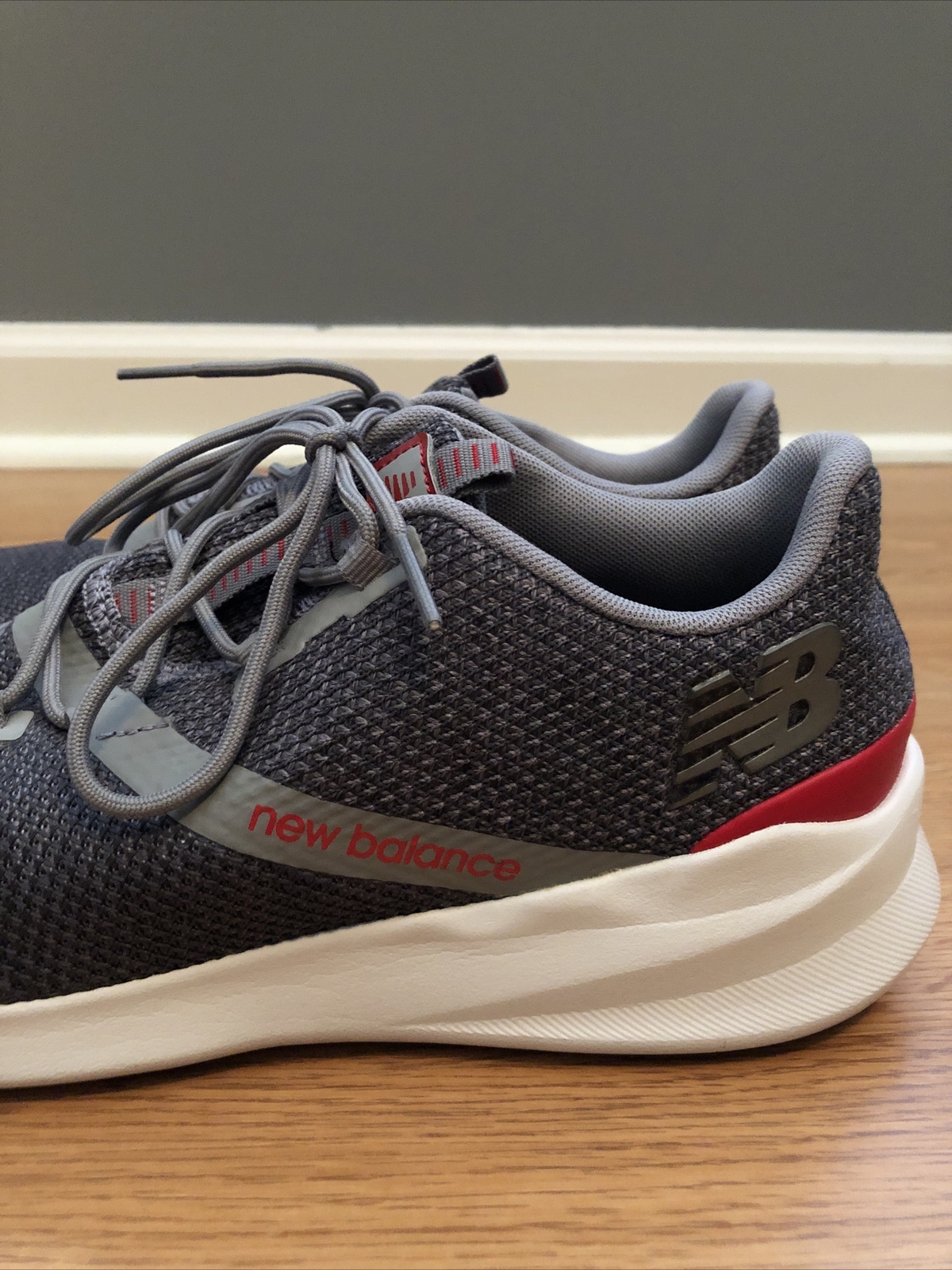 new balance district run