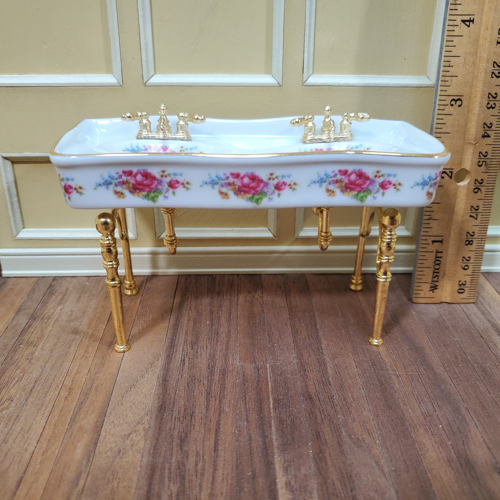Dollhouse Double Sink Bathroom Dresden Rose  Reutter Porcelain 1:12 Scale