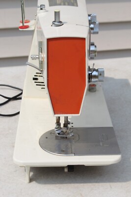 Montgomery Ward UHT J1276 Sewing Machine NO PEDAL - UNTESTED PARTS