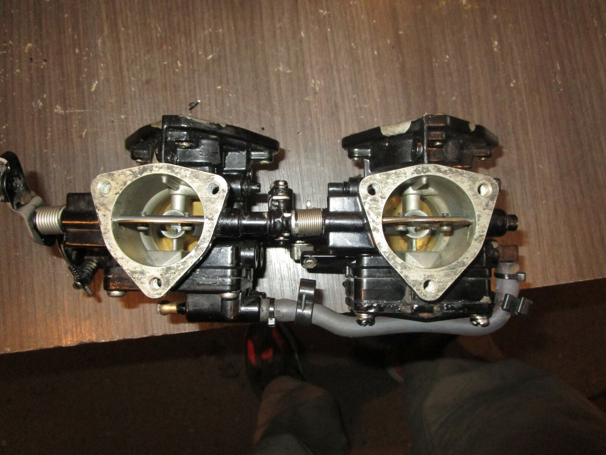01 YAMAHA WAVERUNNER SUPERJET DUAL CARBURETOR 64U-14301-03