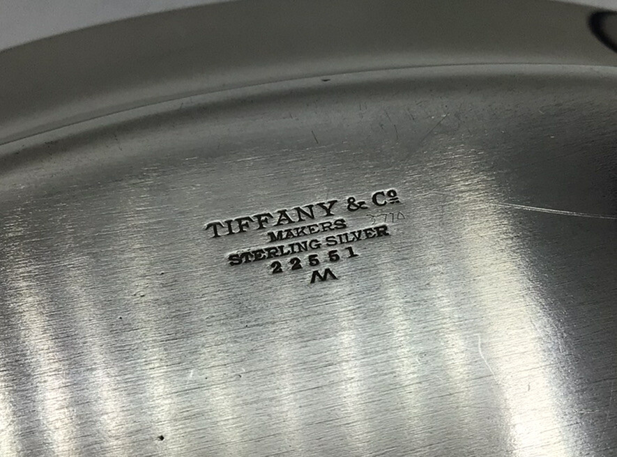 Vintage Tiffany & Co., Hamilton Oval Bread Tray, #22551 Vintage Tiffany & Co., Hamilton Oval Bread Tray, #22551