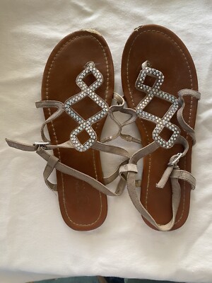 Women s Arizona Gray Sandals Flat Shoes Size 8