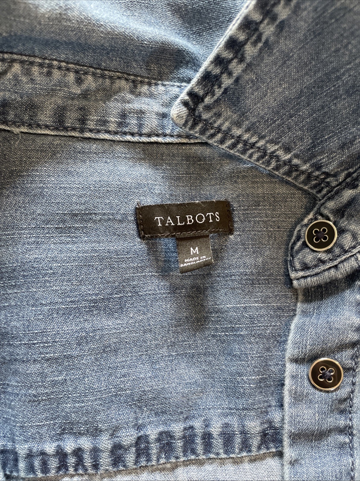 Talbots Size Medium Chambray Button Down 100% Cot… - image 2