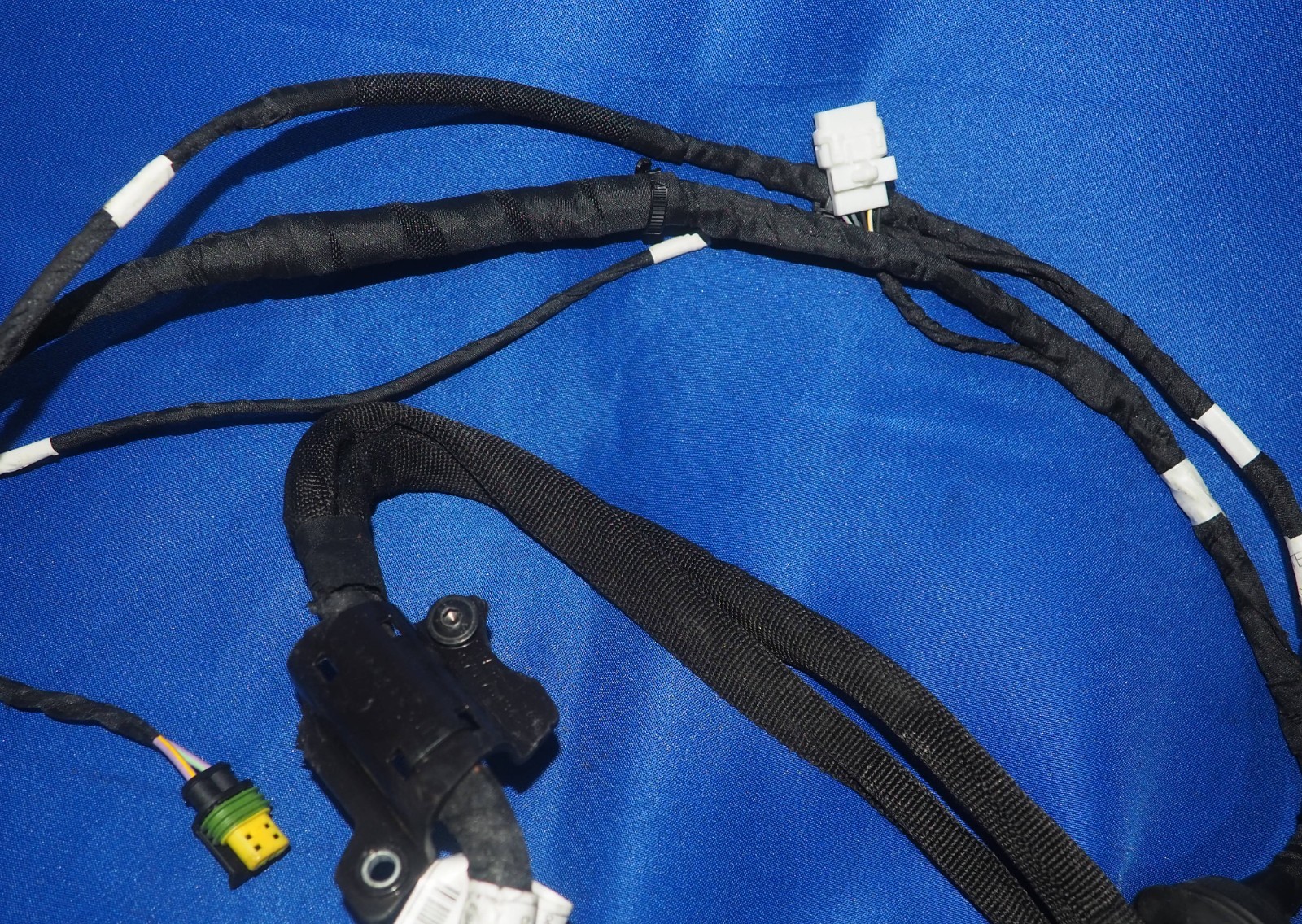 2022-2026 Maserati MC20 MCPura Front Right Door Wiring Harness OEM 1500 Miles