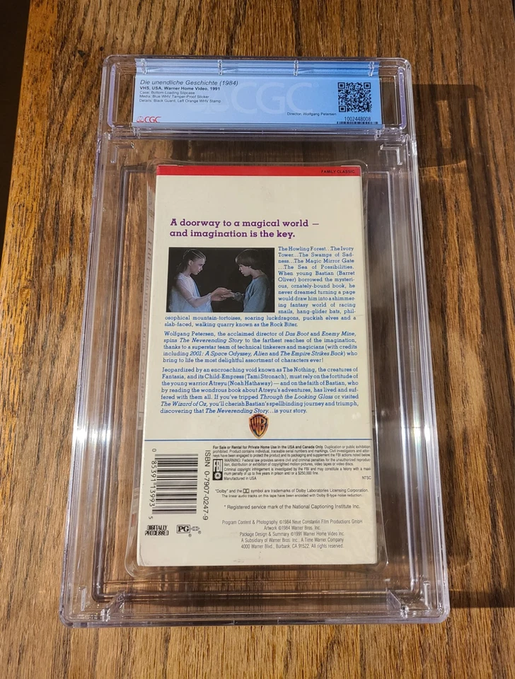The NeverEnding Story CGC 9.4 Graded Seal Grade A+ VHS Warner Home Video 1991 Foto 3 de 4