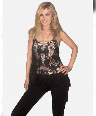 QED LONDON Black Crochet Lace Floral Tank Top