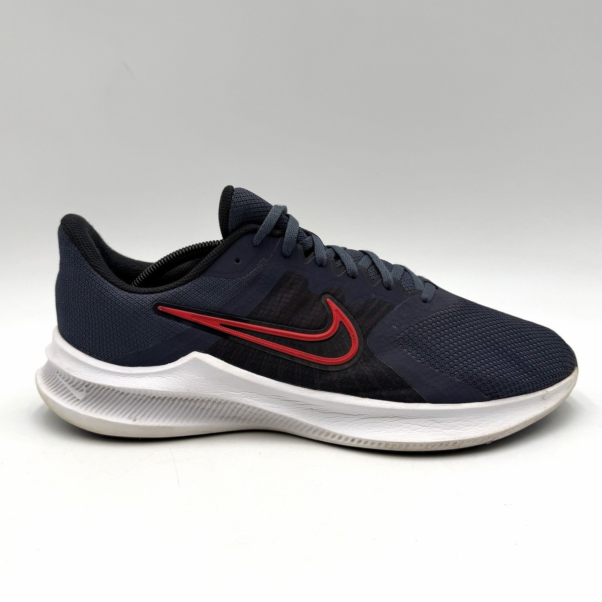 Nike Downshifter 11 Mens Size 12 Running Shoes Sneakers  display picture 3