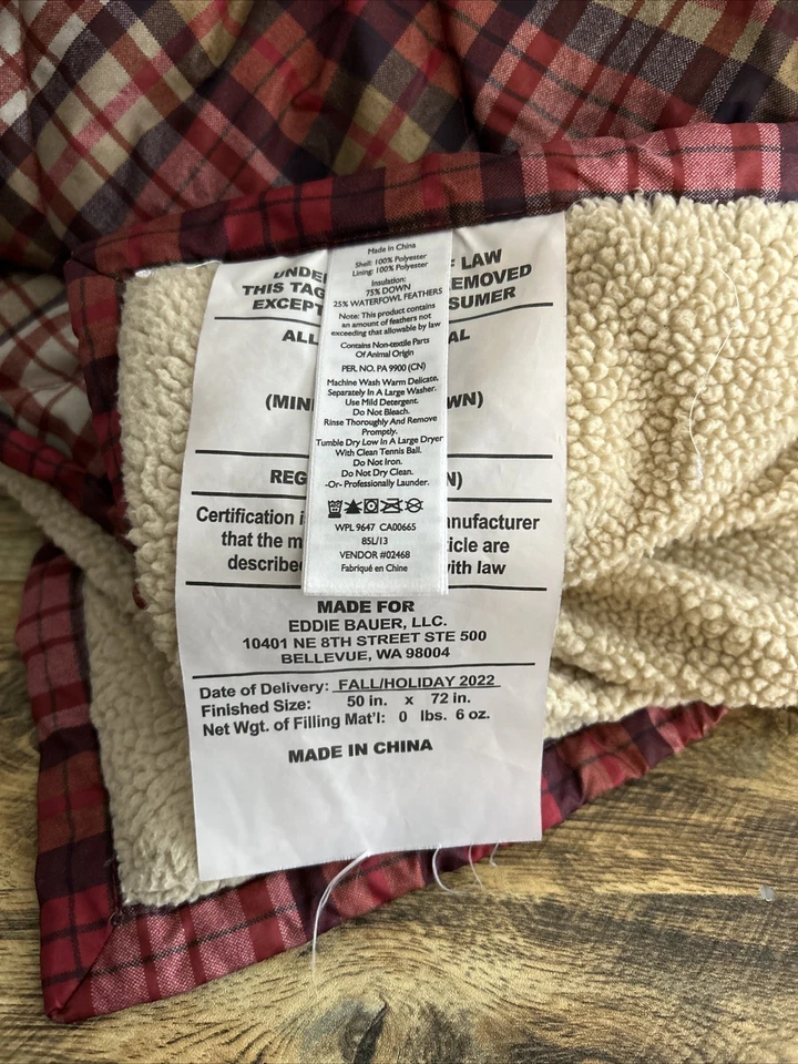 "Vellón a cuadros Eddie Bauer plumón de ganso rojo y tostado 50"" x 72"" de gran tamaño" Foto 3 de 4