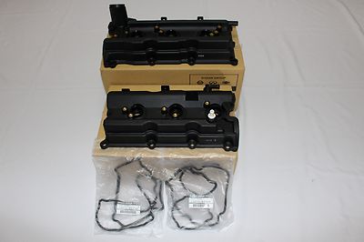 Nissan 350Z Infiniti G35 M35 FX35 2003-2008 VQ35DE V6 3.5L OEM Ventildeckel Set