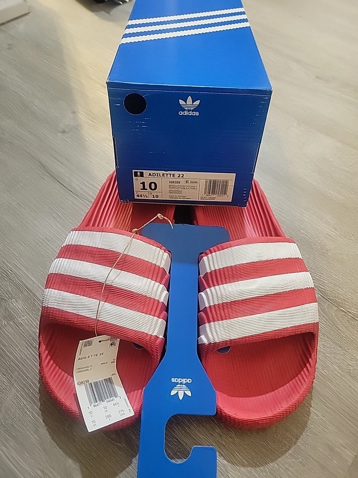 Adilette 22 Talla 10 Foto 2 de 4