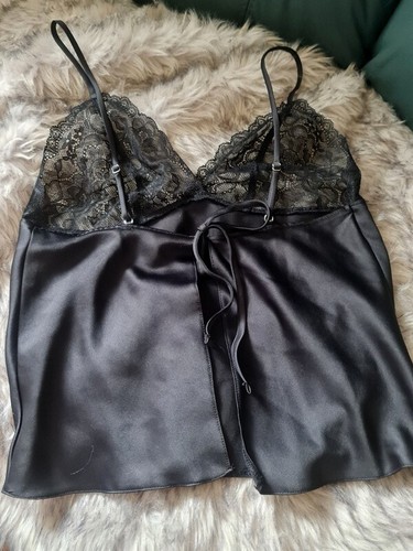 LADIES CAMI TOP SHORT CAMISOLE LINGERIE BLACK SEXY LACY SILK SATIN UK 6-8 NEW - Picture 4 of 8
