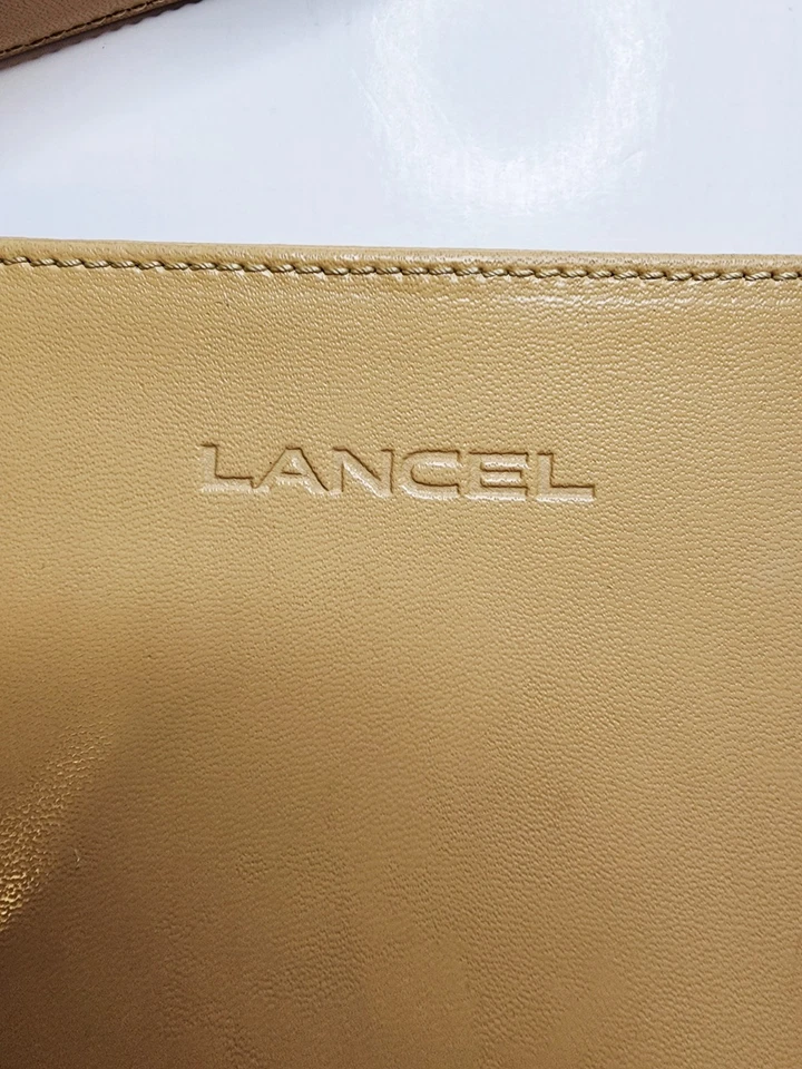 Bolso de Hombro Lancel Simple Lujoso Cuero Camel Suave RARO De Colección Foto 3 de 4