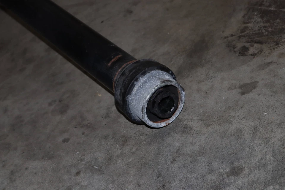 Audi Allroad 2013-2015 - eje de transmisión trasero/eje de hélice 8K0521101R Foto 4 de 4