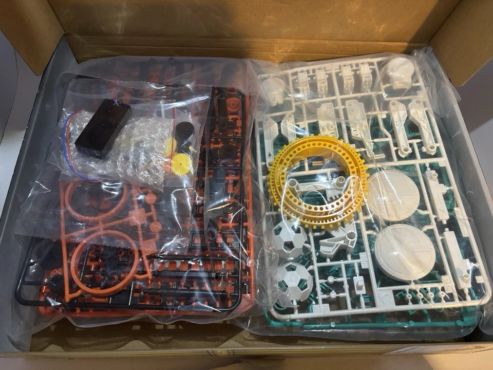 Elenco Teach Tech Mech 5 Programmable Mechanical Robot - Image 3 of 3