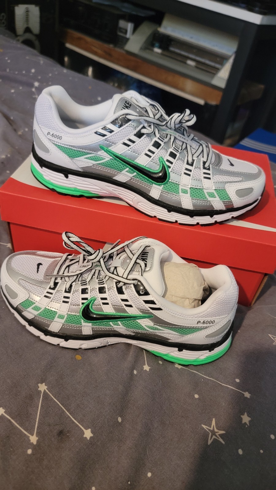 Men’s Nike P6000 Spring Green Size Uk 7.5 Sold Out Everywhere Brand New! image 4