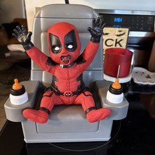 BRAND NEW Exclusive Limited Edition Baby Deadpool: Babypool Cup & Bucket Combo