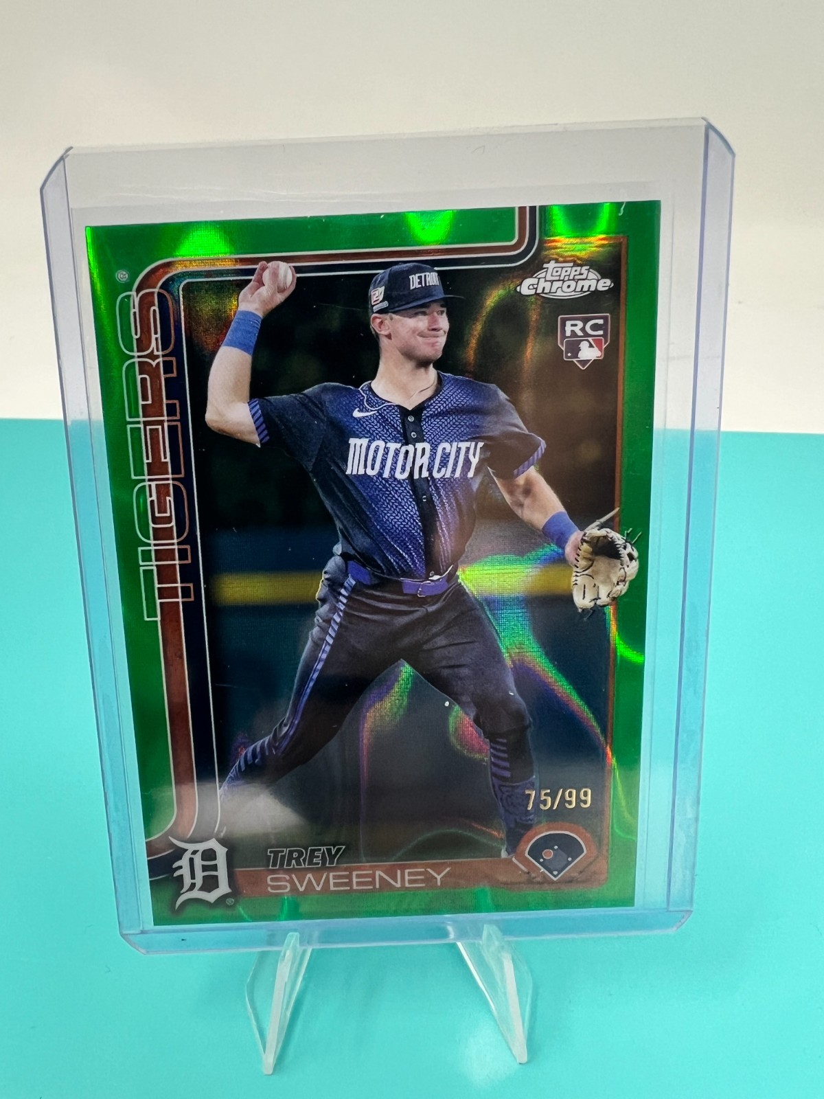 2025 TOPPS CHROME - TREY SWEENEY GREEN LAVA /99 - #6 DETROIT TIGERS