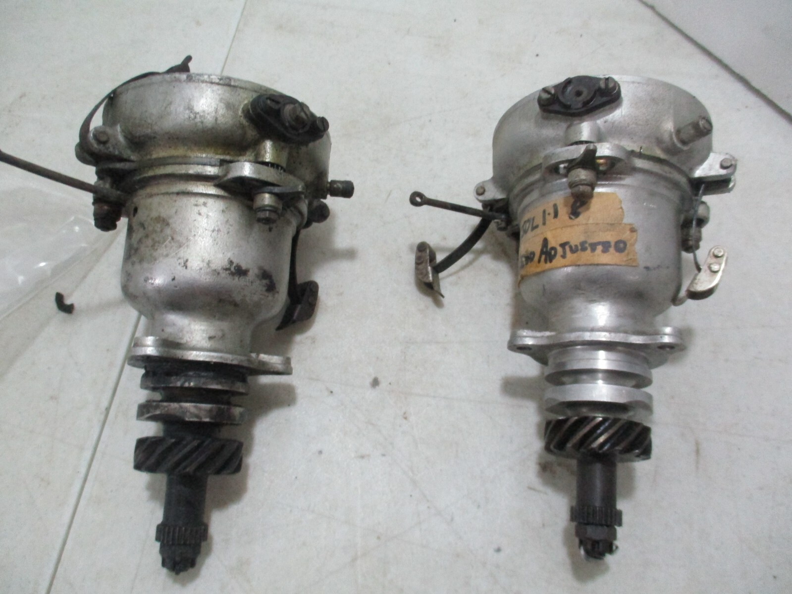Vintage Rolls-Royce Phantom III distributors