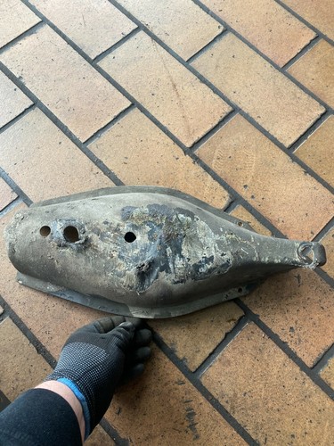 Original Mercedes-Benz W124 W201 Abdeckung Querlenker hinten 1243520088