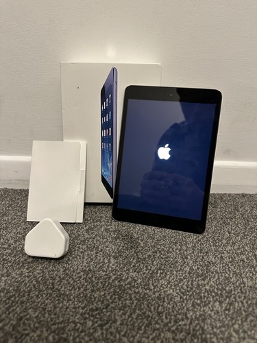 Apple Ipad Mini 1 Retina 16GB Unlocked WIFI - Space Grey - Picture 2 of 4