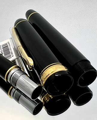 New Platinum #3776 CENTURY Fountain Pen Black in Black M-Nib PNB